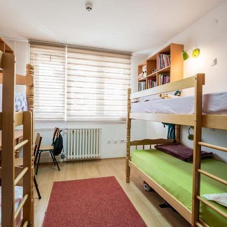 Petar Drapsin Hostel Belgrade Extérieur photo